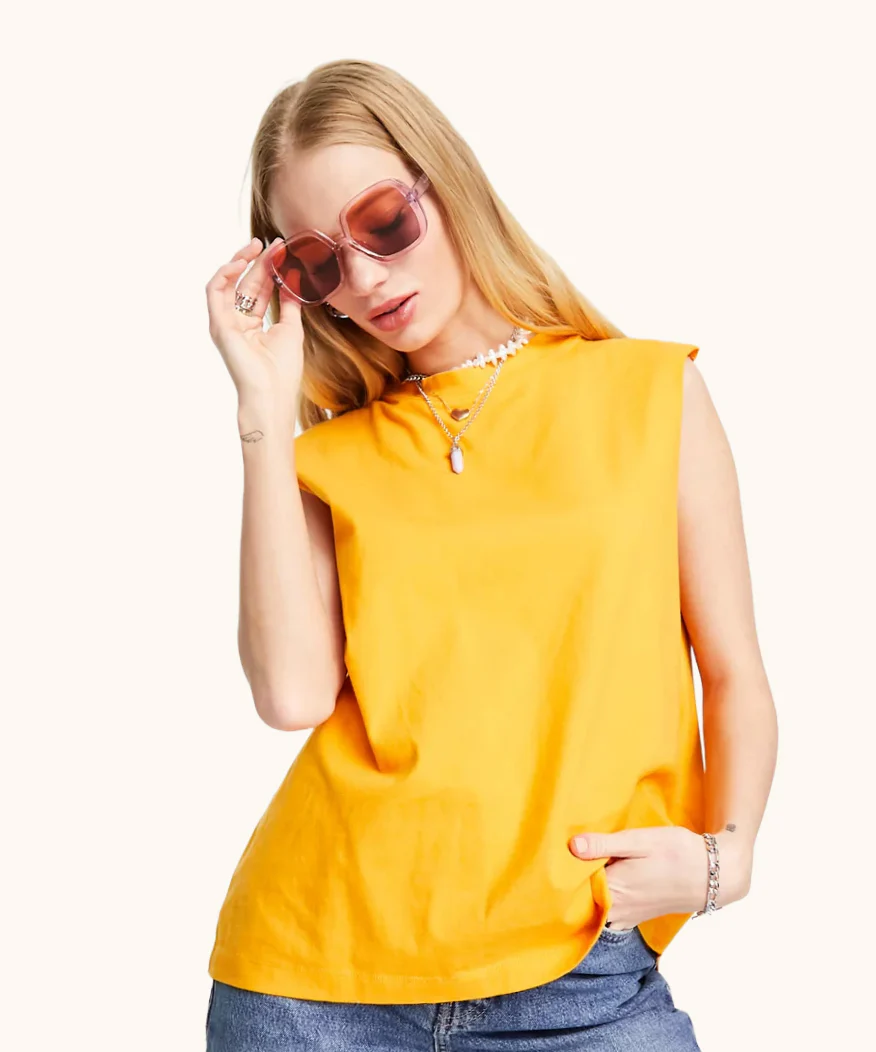 YELLOW TO FOR WOMAN
