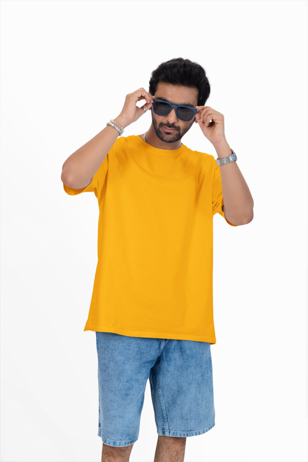 Plain oversized t-shirt for men's yellow - Image 4